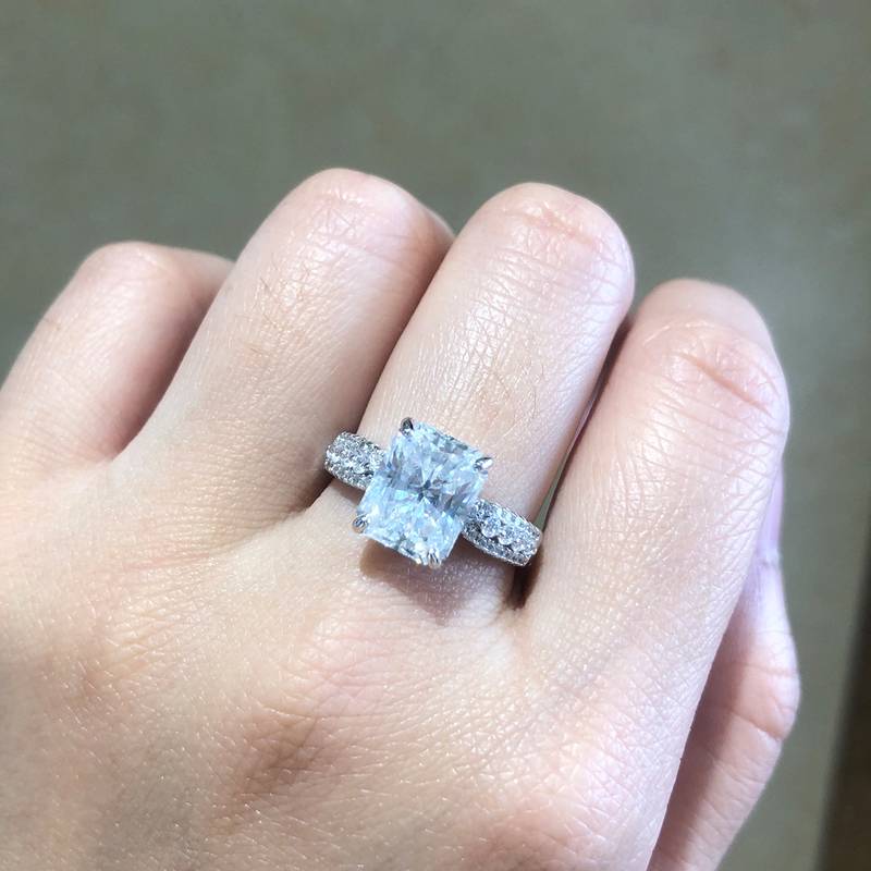 长方钻S925银镀白金Women's Ring定制选款主石Moissanite4.0ct/副石高碳钻